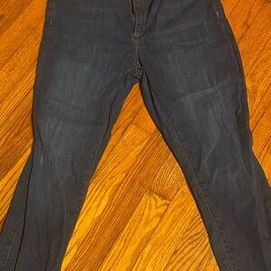 Universal Thread Dark Blue jeans Comfortable Fit